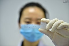 <b>上海超2万人核检结果异常 复检工作正在进行中</b>