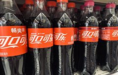 <b>上海小区12罐可乐换出一个小超市 成食物链顶端的硬通货</b>